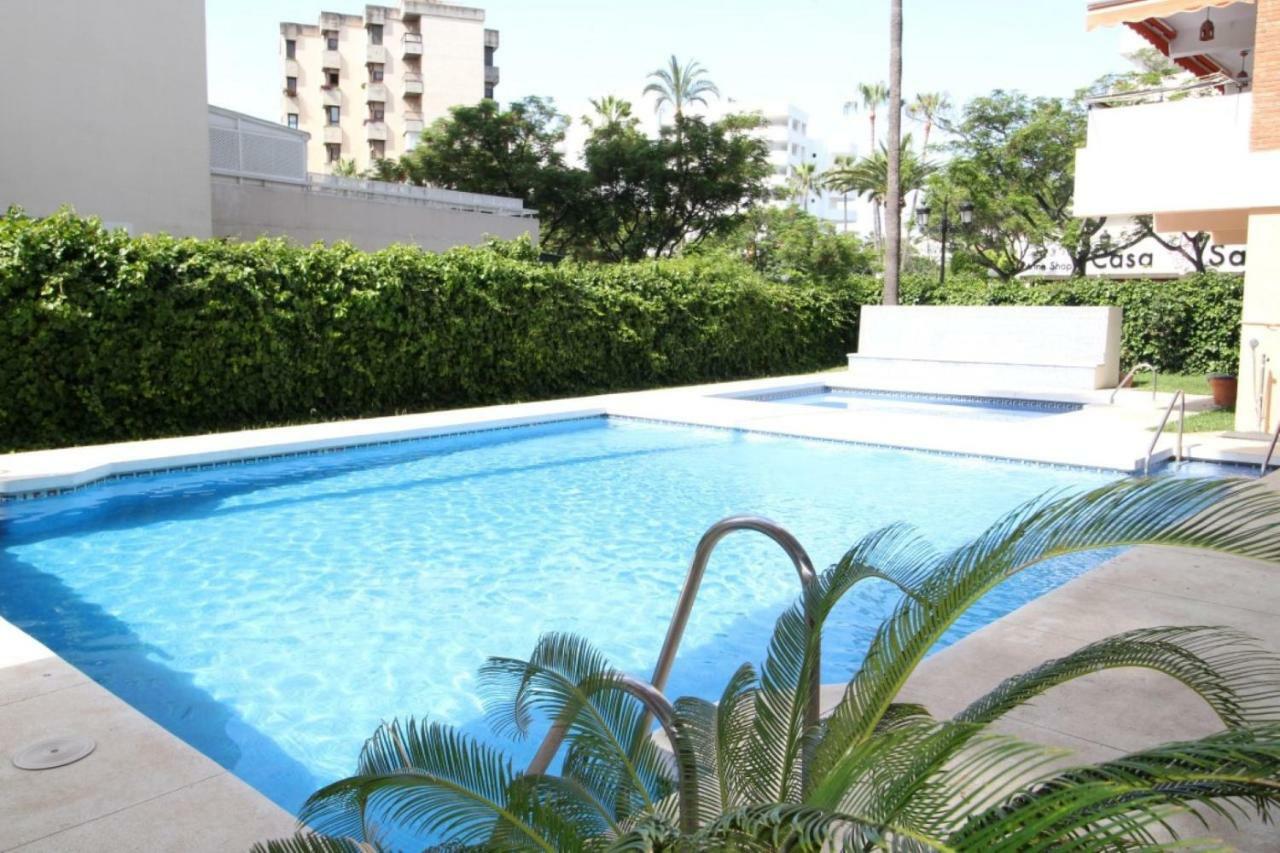 Apartamento Playa Fontanilla Marbella Esterno foto