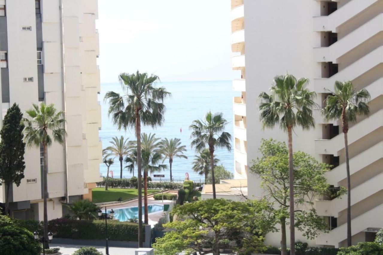 Apartamento Playa Fontanilla Marbella Esterno foto